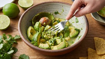 Por qué EEUU se volvió adicto al aguacate mexicano a muy alto precio