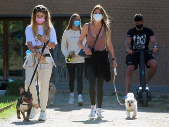 04/05/2021 La familia acudió a votar al completo, perros incluidos
EUROPA ESPAÑA SOCIEDAD