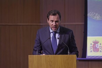 Puente afea a Ayuso no