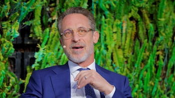La compleja historia de salud de Mark Hyman: una infección en la columna lo llevó a una sexta cirugía de emergencia