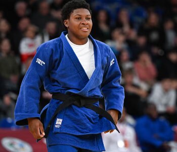 En esta ocasión, inició su