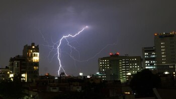 Potente tormenta eléctrica en CDMX