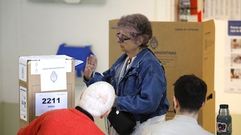 El escenario electoral hacia 2027: mayoría a favor de un cambio y preocupación por la situación económica