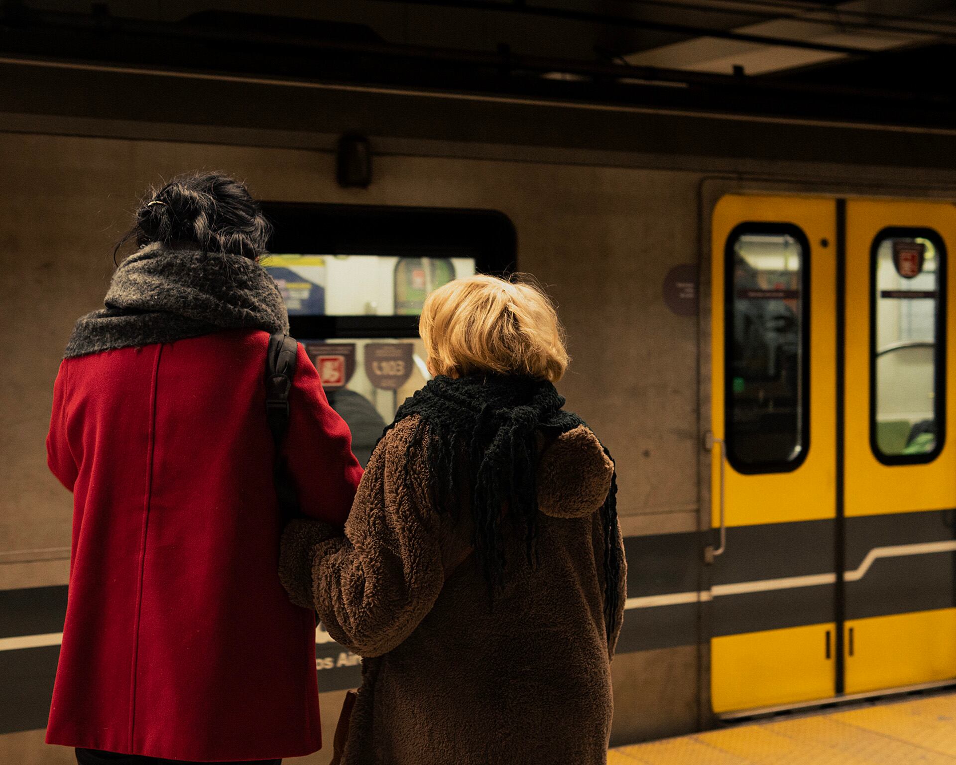 La modernización del Subte porteño abarca la renovación de trenes, la compra de 40 vagones y la intervención en 48 estaciones históricas