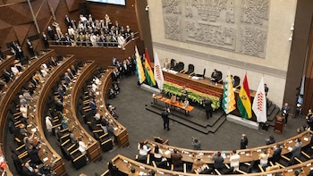La Asamblea de Bolivia amplía el estado de excepción por 90 días a petición del Gobierno por posibles protestas