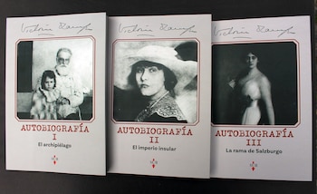 Los tres primeros tomos de la nueva edición de la "Autobiografía" de Victoria Ocampo respetan la versión original aunque añade notas aclaratorias. Los ejemplares son más grandes y la tipografía es de mayor tamaño.