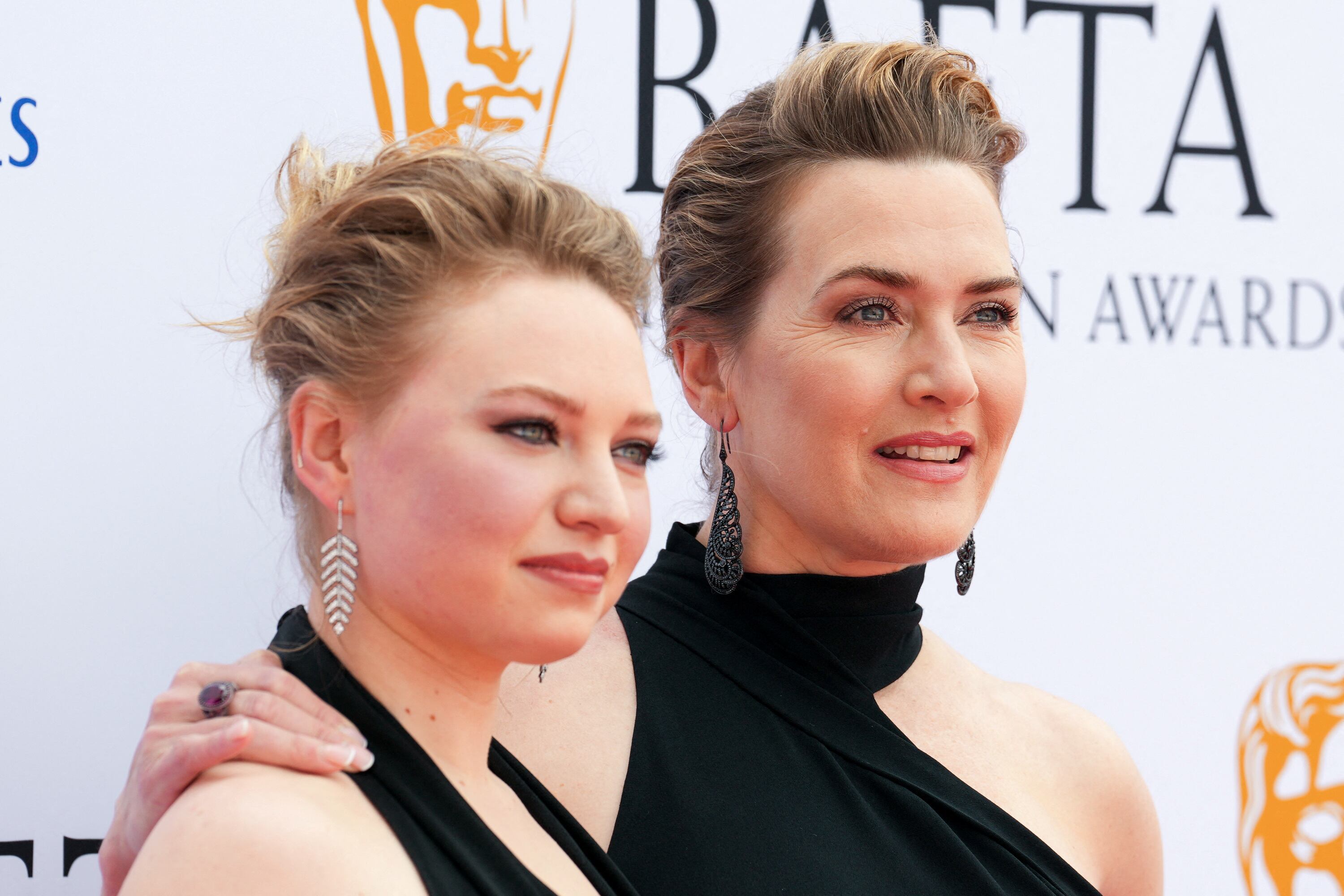 Kate Winslet inspiró la visión artística de su hija mientras protegía su crecimiento lejos del glamur (REUTERS/Maja Smiejkowska)