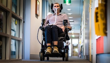 Yerbury sigue dirigiendo un equipo