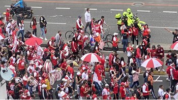 Sin distanciamiento social y con