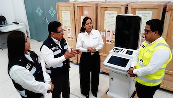 Migraciones moderniza el trámite del