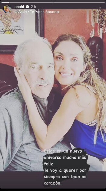 Anahí estuvo al pendiente del