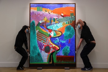 “Nichols Canyon” destaca como el paisaje de mayor valor en las ventas más altas del artista en subasta. REUTERS/Simon Dawson