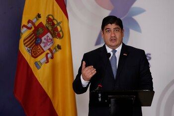 El presidente costarricense, Carlos Alvarado,