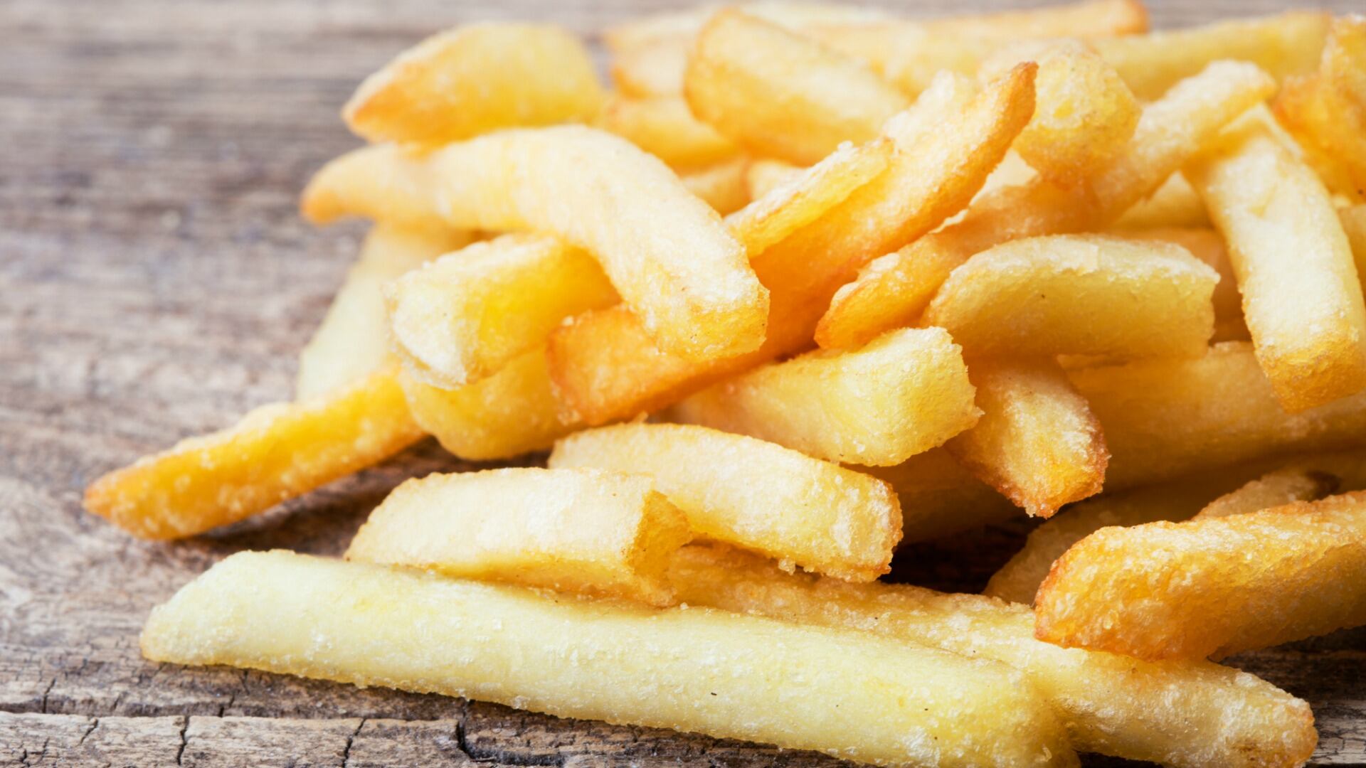 El 20 de agosto se celebra el Día Mundial de la Papa Frita, que rinde homenaje a este popular acompañamiento de la gastronomía mundial