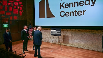 Un juez federal frenó el cambio de nombre que impulsó Donald Trump para el Centro Kennedy
