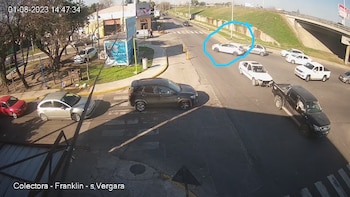 El seguimiento al auto de