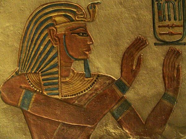 La tumba de Ramsés III, descubierta en 1886, contenía pistas cruciales sobre su muerte (The Royal Mummies)