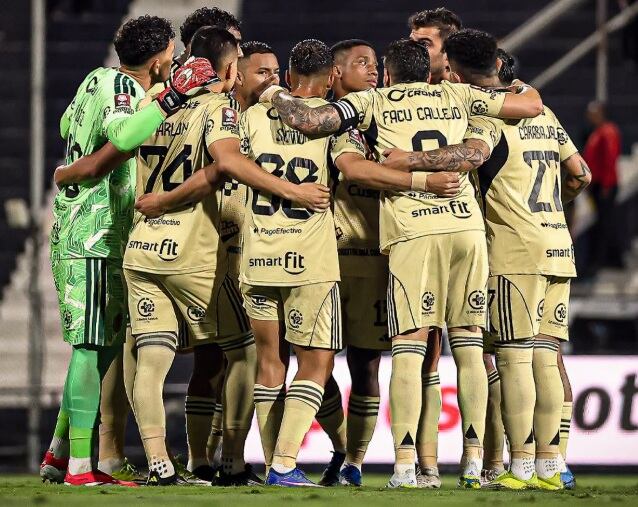 Cusco FC lleva tres derrotas consecutivas entre Liga 1 y Copa Libertadores bajo el mando de Alejandro Orfila. - créditos: Cusco FC