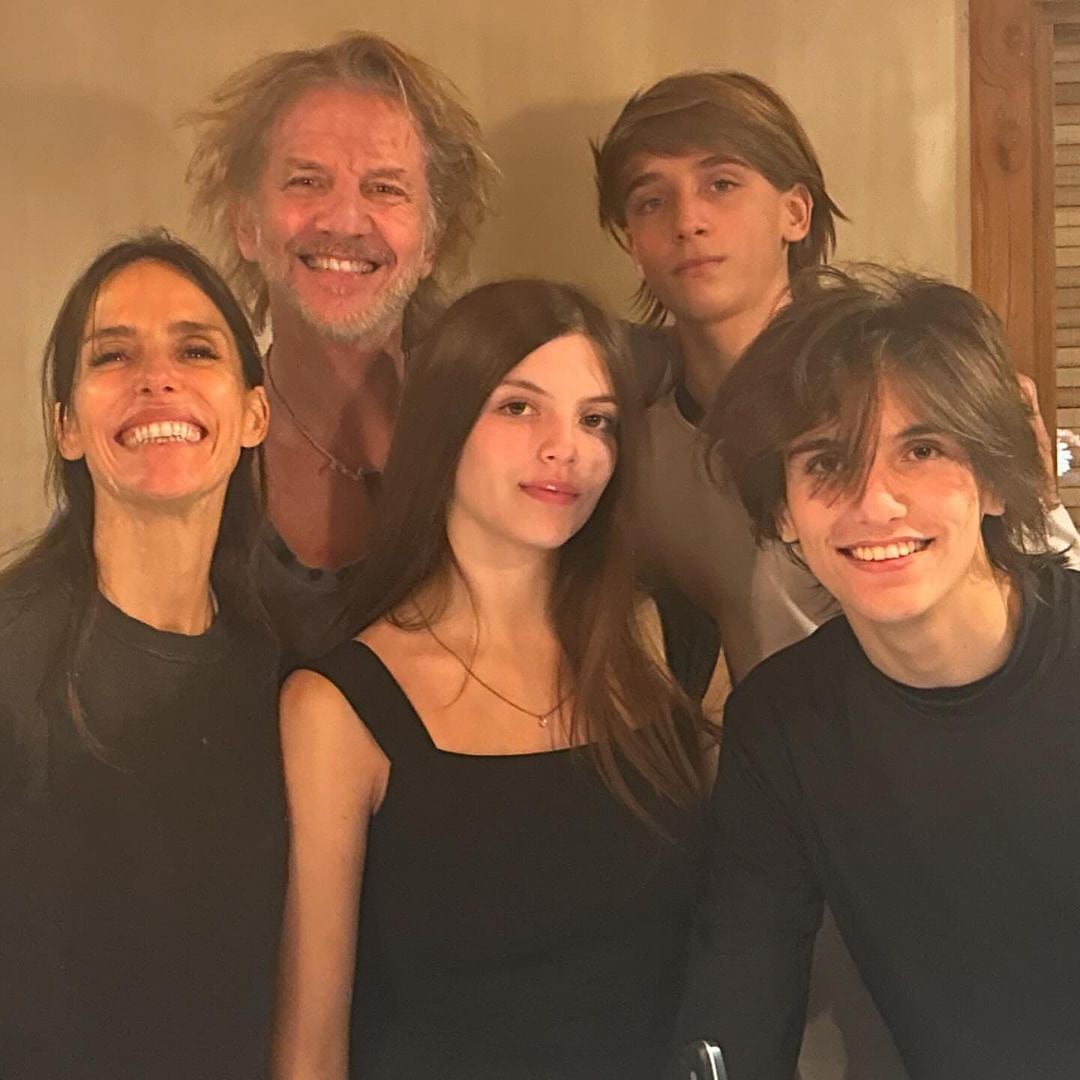 Con más de dos décadas de amor y tres hijos en común, la expareja apuesta por la buena relación entre ambos (Instagram)