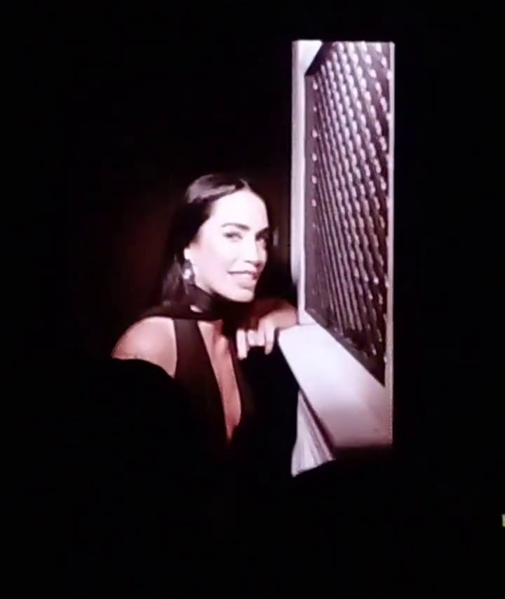 Lali Espósito contó en vivo una anécdota sobre un ex español y una habitación de hotel que terminó prendida fuego