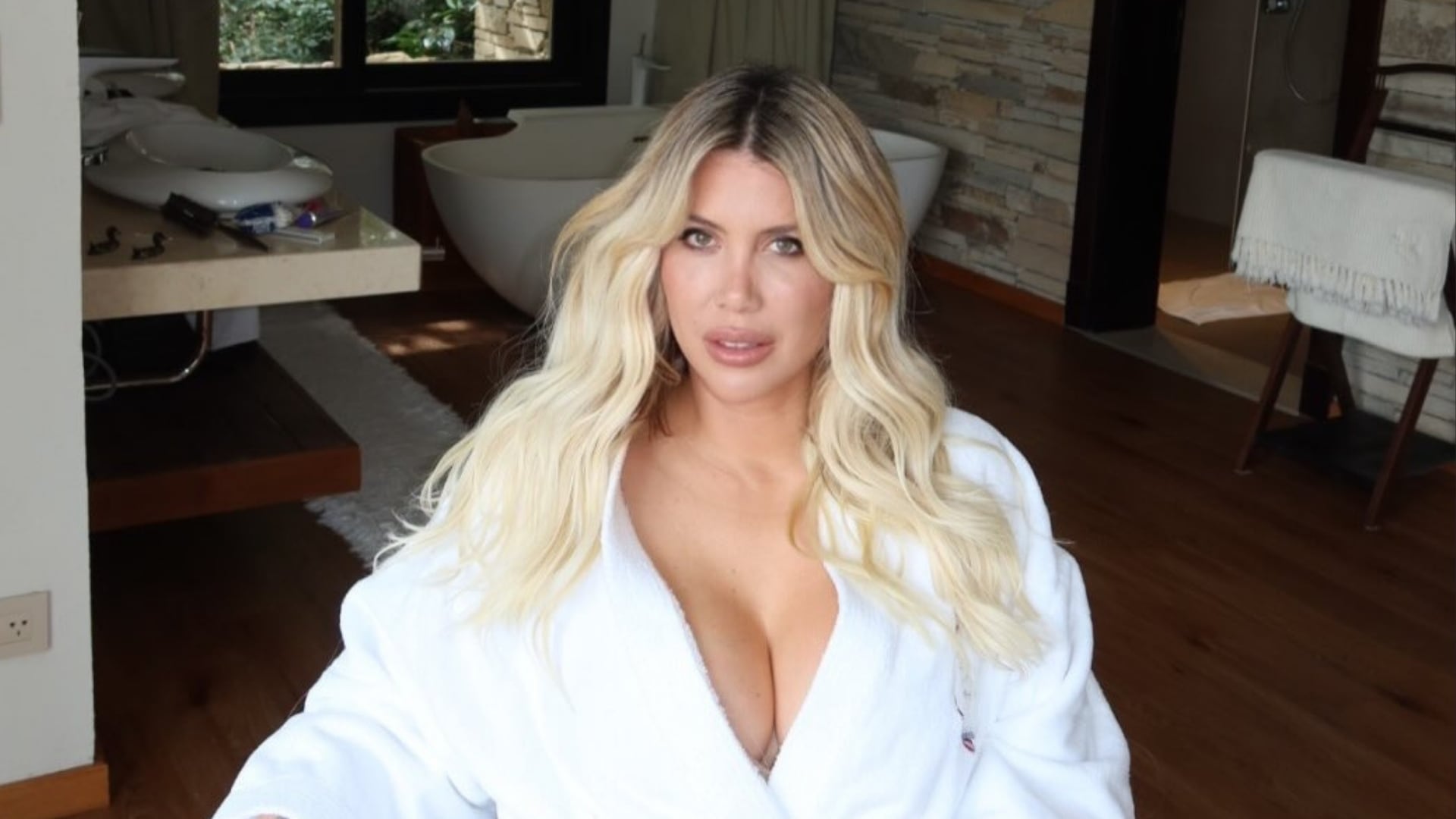 La empresaria compartió una fotografía vinculada con el anuncio de MasterChef Celebrity y recordó un trabajo que nunca llegó a ejercer (Instagram)