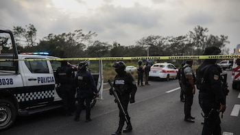 La Policía mexicana halla once