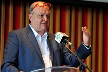 Jorge Enrique Vélez dejó el