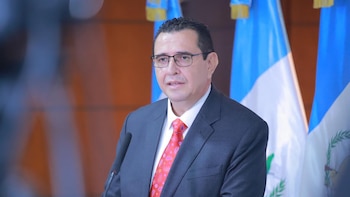 El fiscal general de Guatemala rompe con política de puertas cerradas y promete apertura y transparencia en su gestión