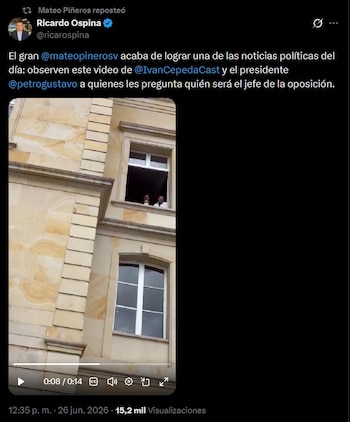Periodista Mateo Piñeros captó el momento en que preguntó a Gustavo Petro e Iván Cepeda quién liderará la oposición al gobierno de Abelardo de la Espriella - crédito Rircardo Ospina/X