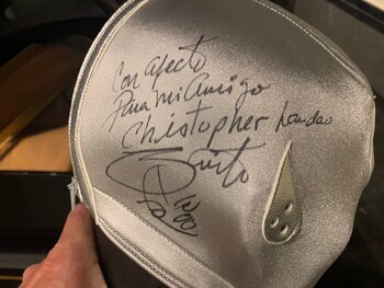 El "Hijo del Santo" obsequió