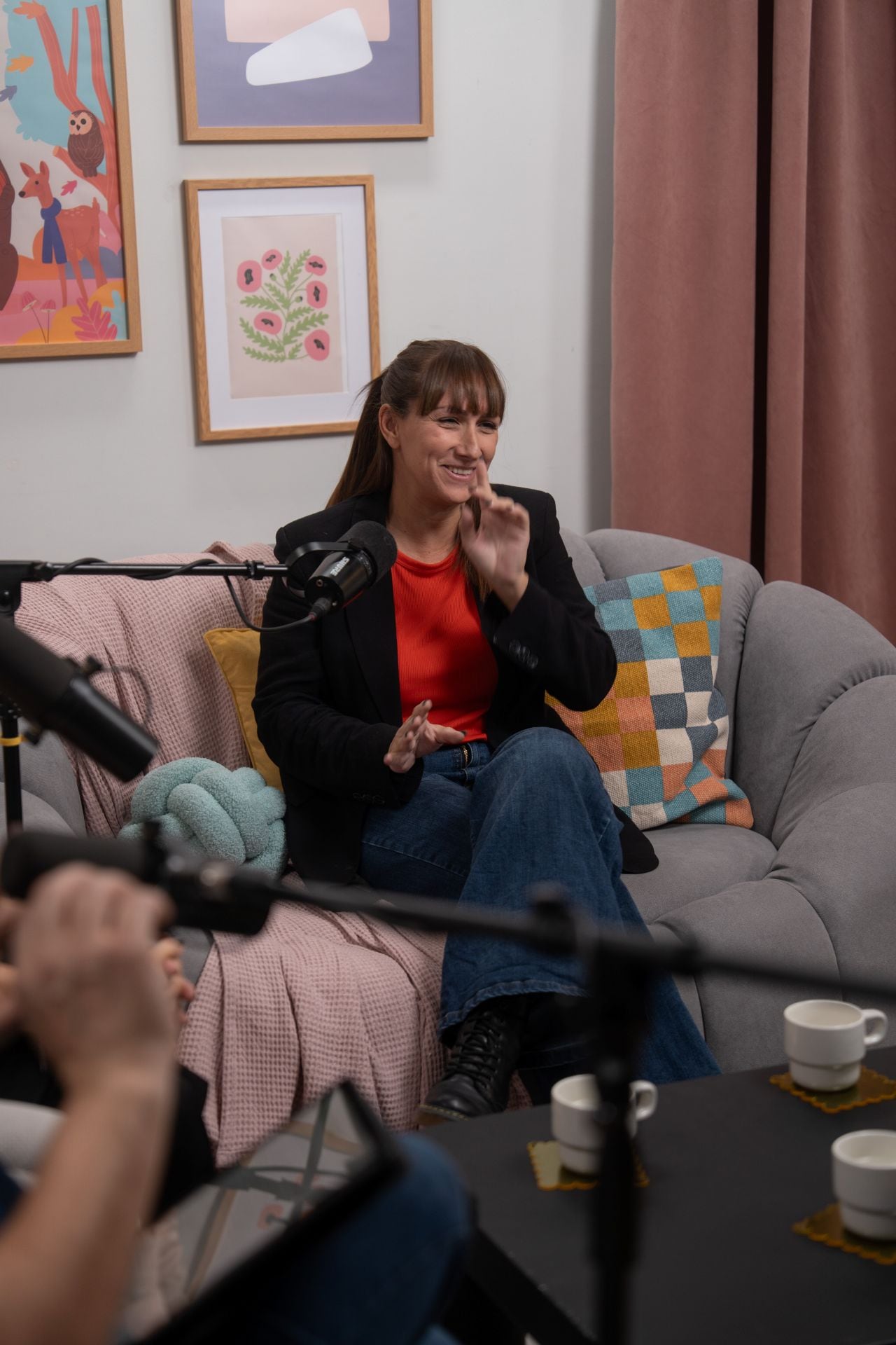 Carolina Pichón compartió su experiencia sobre la regurgitación y el reflujo gastroesofágico en la alimentación de su hija Juani (Shei Becker)