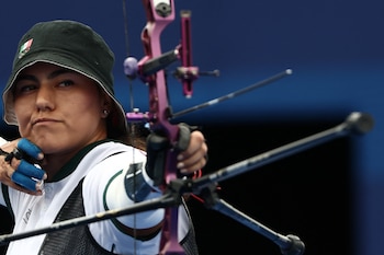 Alejandra Valencia obtuvo un Doctorado Honoris Causa (REUTERS/Tingshu Wang)