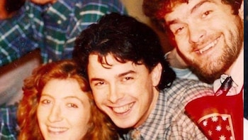 Donato entre sus amigos californianos