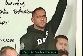 Capitán Víctor Paradas
