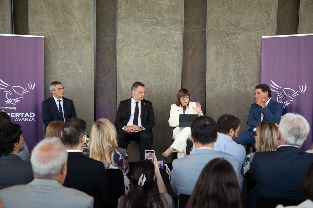 Conversatorio por Reforma Laboral: El futuro del trabajo en la Argentina