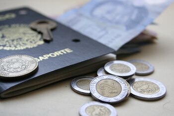 Distribuir o usar este tipo de monedas bajo el pleno conocimiento de que se trata de una pieza falsa conforma un delito federal, el cual puede alcanzar una pena de hasta 12 años de cárcel. (Foto: Pixabay)