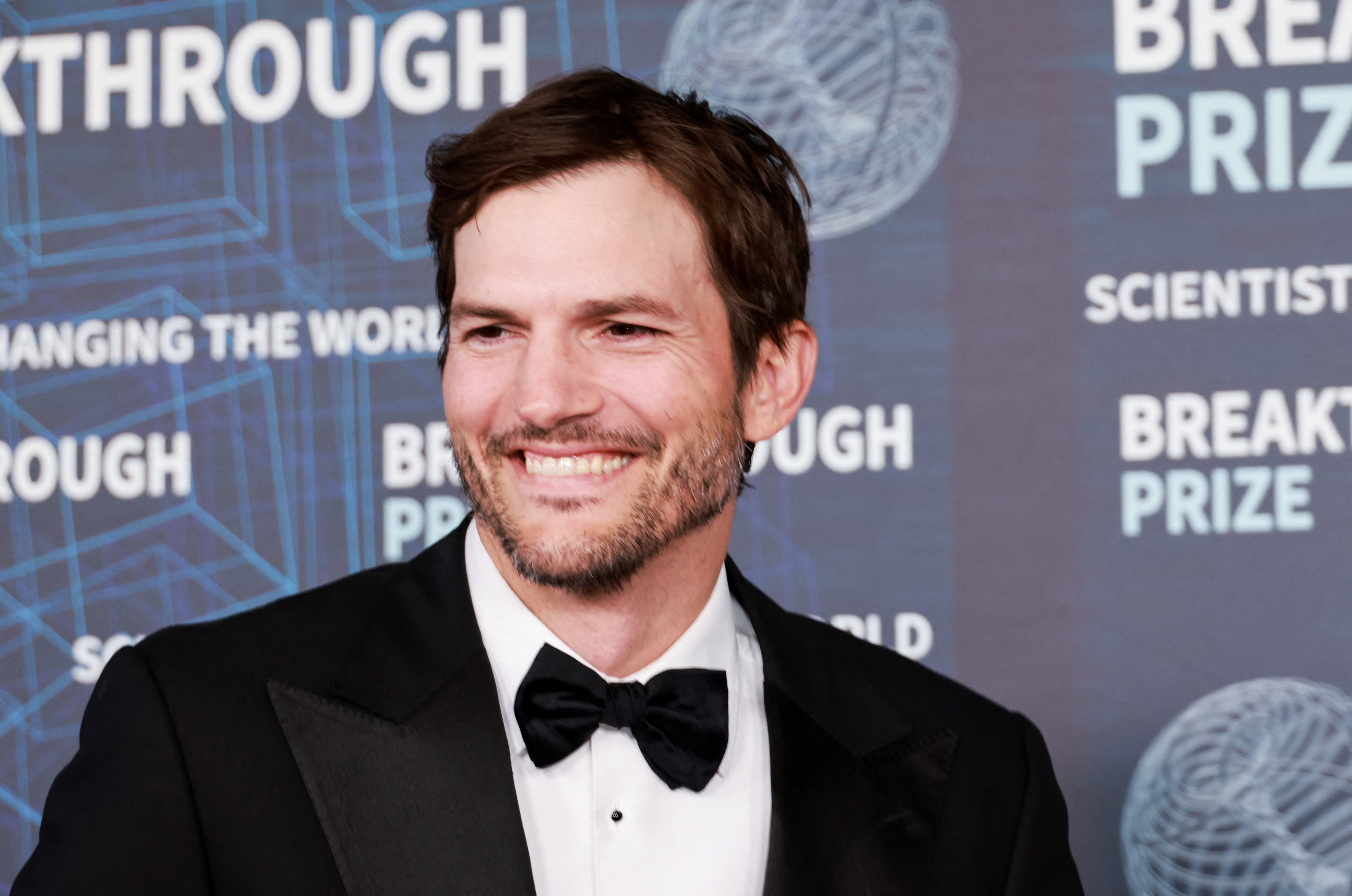 Ashton Kutcher desea interpretar personajes más complejos. (REUTERS/Aude Guerrucci)
