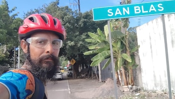 Gerardo Rojano ‘Coloso’ rompe récord al cruzar México en bicicleta de norte a sur: “La realidad supera la ficción”
