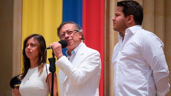 Estos fueron los últimos mensajes en redes sociales que Petro publicó a horas de dejar la Presidencia