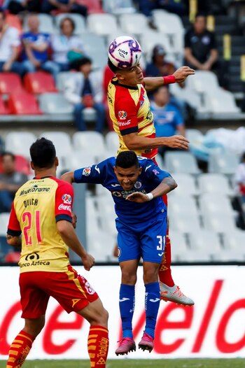El jugador Orbelín Pineda de