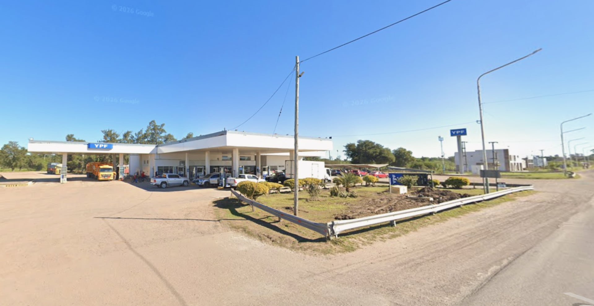 La imagen muestra la estación de servicio YPF en Chaco donde fue hallada una mujer que estaba desaparecida hace 11 años desde Buenos Aires (Google Maps)