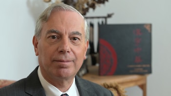 "La relación entre Estados Unidos y China ha evolucionado de un esquema de interdependencia funcional a una competencia estratégica de carácter estructural", indica Sergio Skobalski (Foto: Fernando Calzada)