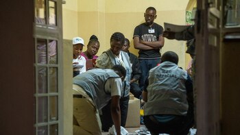 La comisión electoral pide paciencia