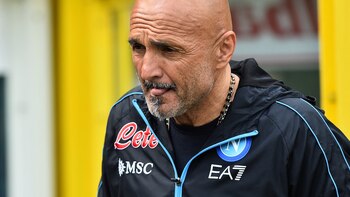 Hinchas del Napoli robaron el