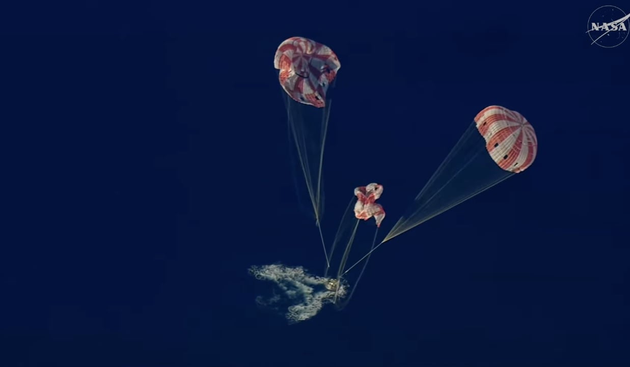 El momento exacto del amerizaje en el Oceano Pacífico (NASA)