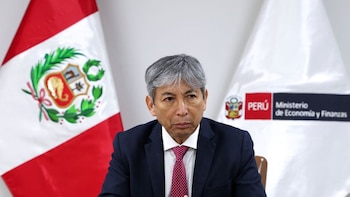 José Arista se olvida de su etapa con Dina Boluarte y la culpa, junto a otros expresidentes, por ineficiencia y corrupción