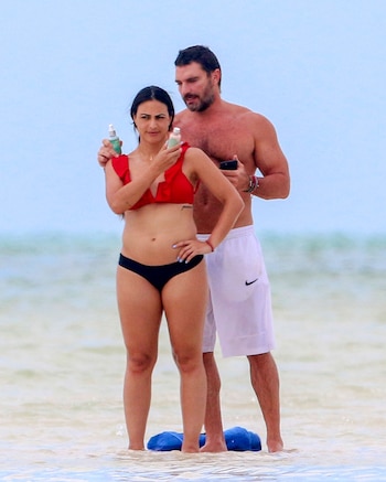 Celebrities-en-un-clic-Julian-Gil-y-Valeria-Marin-06102020