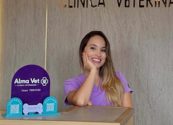 Un sujeto de apellido Sosa Blanco atacó brutalmente a martillazos a la médica veterinaria Jennifer Brenes dentro de su clínica en Guadalupe de Cartago (Cortesía: Jennifer Brenes Obando).