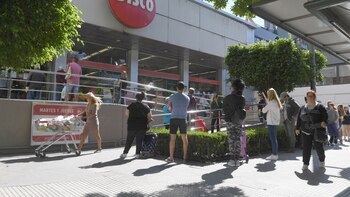 A partir de hoy, supermercados