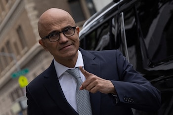 Satya Nadella es el presidente y director ejecutivo (CEO) de Microsoft, cargo que asumió en febrero de 2014 sucediendo a Steve Ballmer.
REUTERS/Carlos Barria